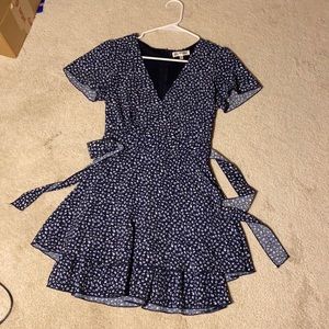 Emerald sundae Navy blue with flowers tie dress